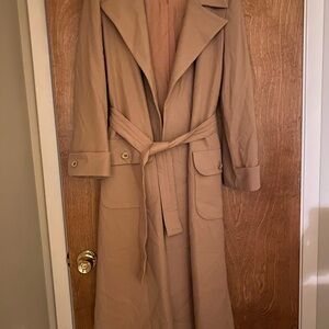 Timeless Tan Trench Coat with Tie Belt